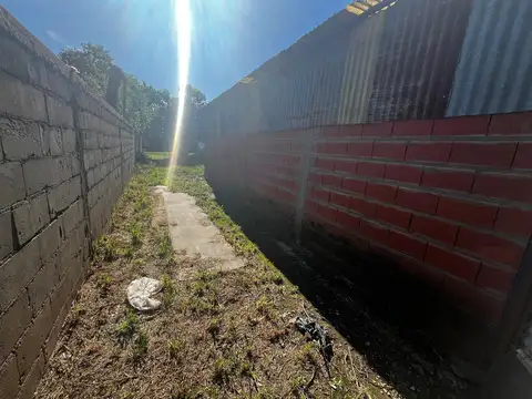 Galpon en Venta 28,34  mts Fondo