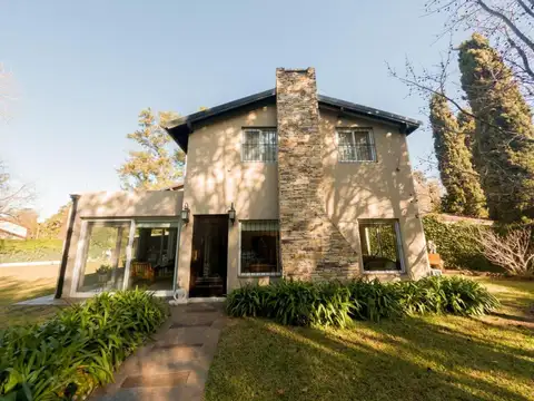 PARQUE LELOIR EXCELENTE UBICACION IMPECABLE CHALET