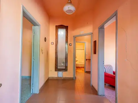 Casa 3 ambientes con 1 baño