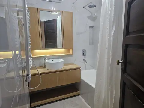 Depto Tipo Casa en Alquiler de 2 dormitorios
