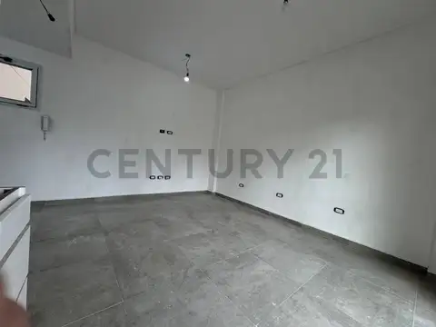 Basavilbaso 2100, Piso 0