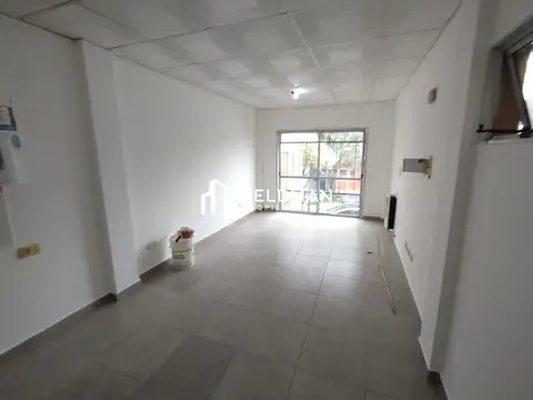 OPORTUNIDAD PARA RENTA - 1 AMB 1ER PISO 