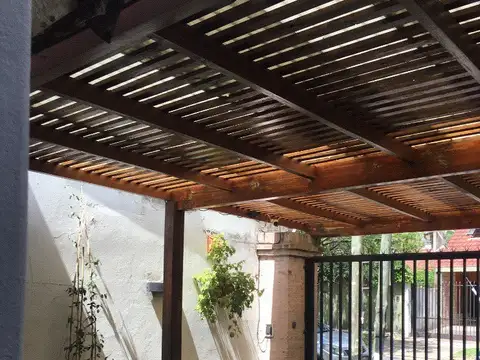 Pablo A Pizzurno 600