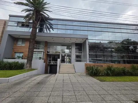 Alquiler y venta de departamento  3 ambientes. Castelar Norte