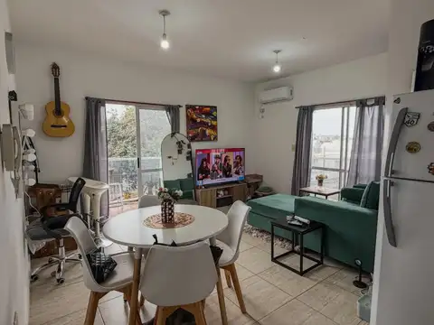 Jujuy 2547 , Piso 2