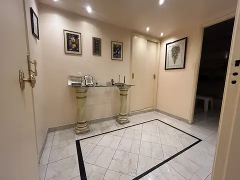 Departamento en Venta en Belgrano R, USD 900.000