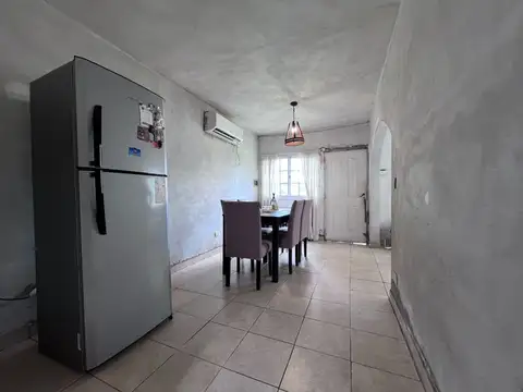 VENTA CASA DUPLEX 4 AMBIENTES DEL VISO CON PARQUE