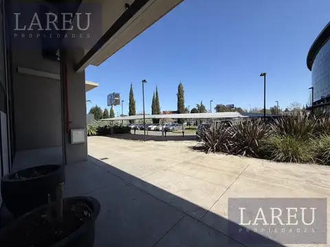 Local en Venta en Pilar, USD 365.000