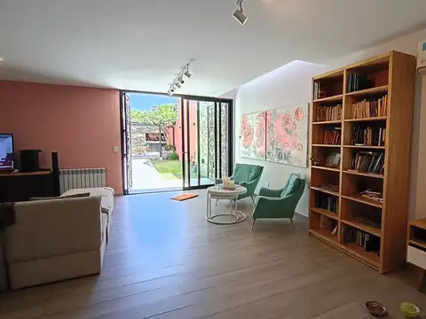 Casa 7 ambientes con 3 baños