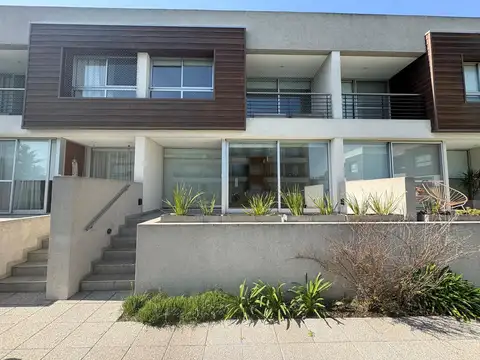 Duplex 3 ambientes en ALQUILER en complejo residencial