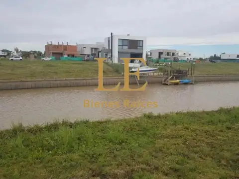 Terreno en Venta en El Canal, USD 160.000