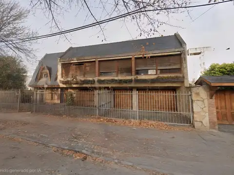 Chalet 4 Amb c/ Cochera 394 m² s/ Lote 788 m² - Ramos Mejia