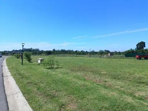 Espectacular Lote En Venta En Village Joven, Bella Vista.