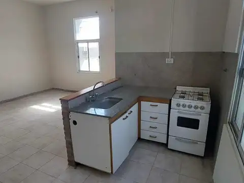 Departamento tipo casa en alquiler en San Antonio De Padua