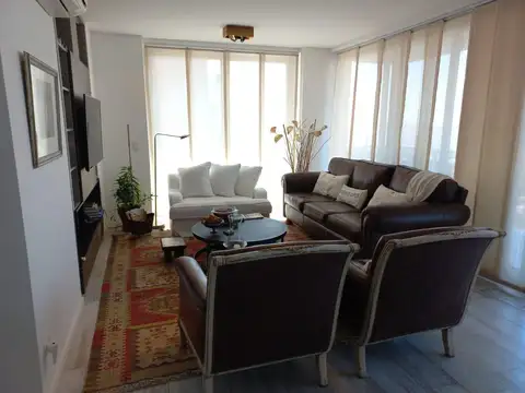 Departamento en Venta con 2 cocheras