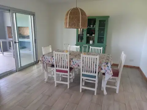 Casa en Alquiler Temporal A Estrenar