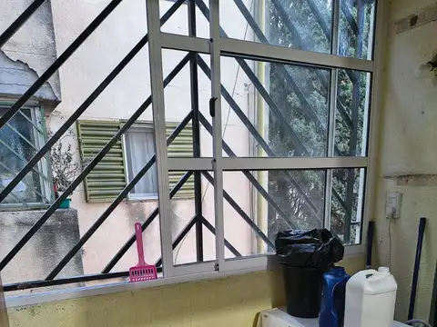 Departamento 5 ambientes con 1 baño