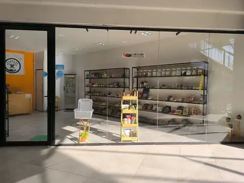 Local en Venta en Manzanares, USD 45.000