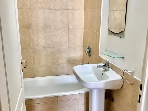 Casa Chalet  en Alquiler en La Candela, Pilar, G.B.A. Zona Norte
