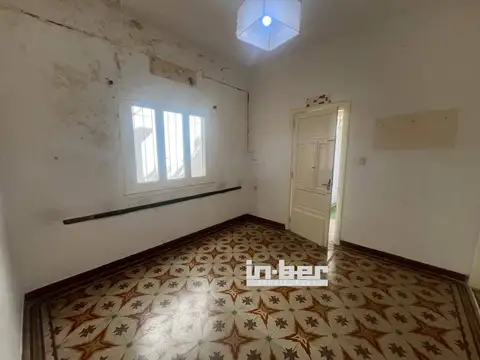 Depto Tipo Casa en Venta en Berazategui, USD 120.000