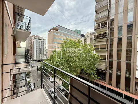 VENTA Departamento 1 ambiente con balcón y baulera en pleno centro de Mar del Plata