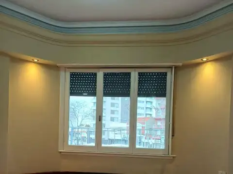 Depto Tipo Casa en Venta en La Lucila-Vias/Maipu, USD 169.000