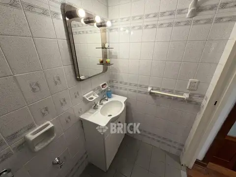 Depto Tipo Casa en Venta con 1 cocheras