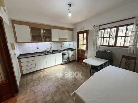 Depto Tipo Casa en Venta de 4 ambientes