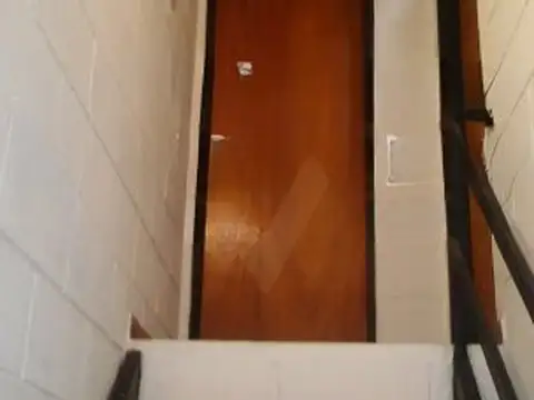 Depto Tipo Casa en Alquiler de 3 ambientes