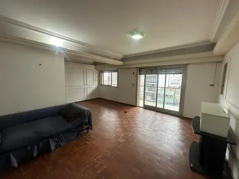 Departamento 5 ambientes con 3 baños