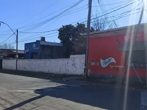Terreno en Venta en Morón, USD 370.000
