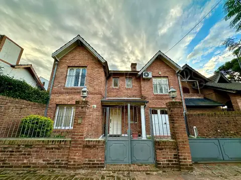 Gdor Luis Garcia 1400, Castelar Norte