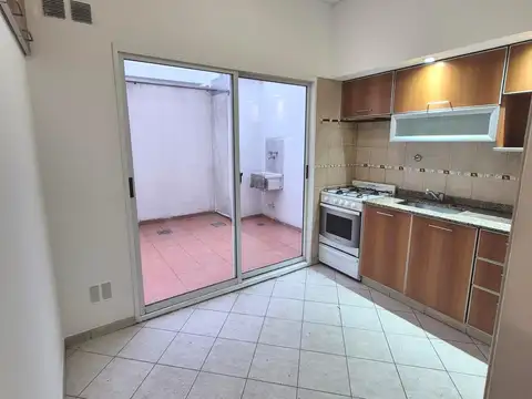 Depto Tipo Casa en Alquiler en Villa Luro, $ 850.000