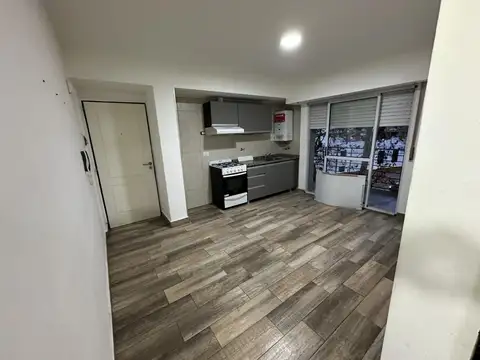Venta Departamento un dormitorio con balcón