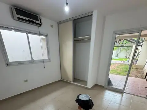 Casa 4 ambientes con 4 baños