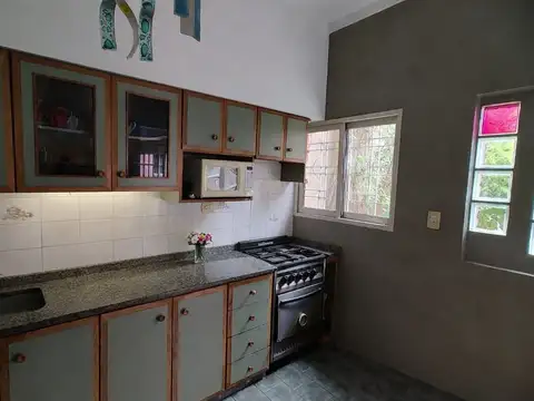 Depto Tipo Casa en Venta de 3 dormitorios