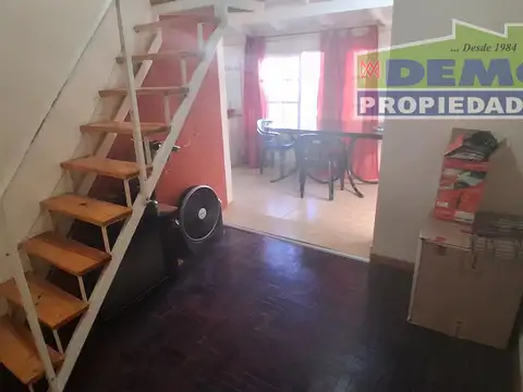 Av. Eva Duarte de Perón N° 1356 entre Hipólito Bouchard y El Callao