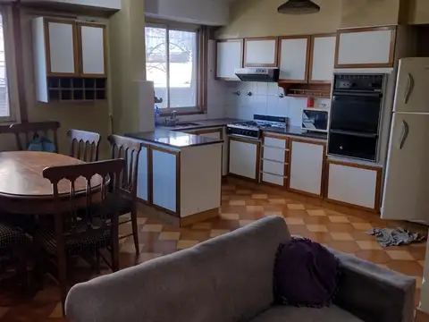 Pasco 500, Piso 1