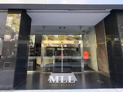 Riobamba y Av. Corrientes. Edificio moderno.  Venta. oficina, Vista. Super Luminoso. Impecable estado!!