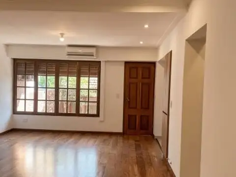Casa en Alquiler en Arroyito, $ 2.500.000