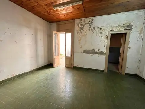 Darregueyra 2300, Piso PB