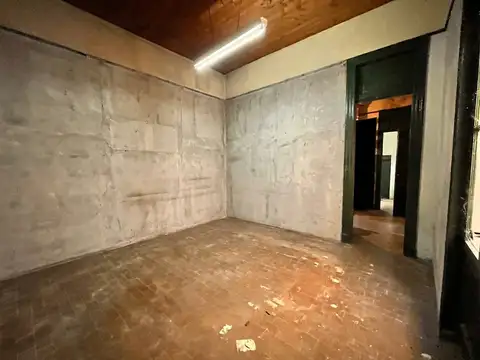 Darregueyra 2300, Piso PB