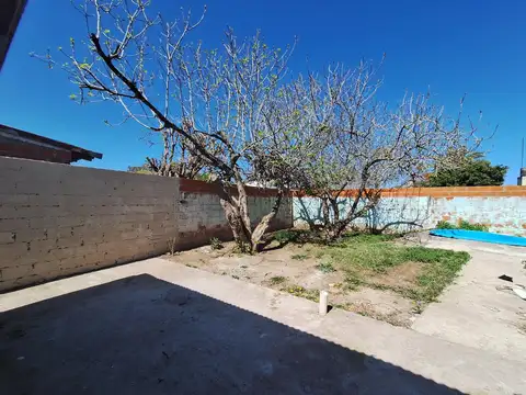 CASA EN VENTA - CAMPANA