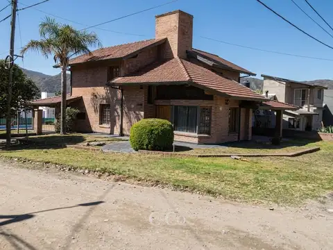 Casa en Venta de 4 dormitorios