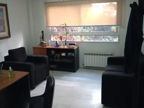 Oficina en edificio "Consultorios Barrio Martin"