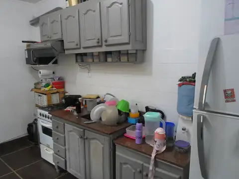 Casa 3 ambientes con 1 baño