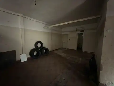 Depósito con 53 m2 en alquiler en Caseros