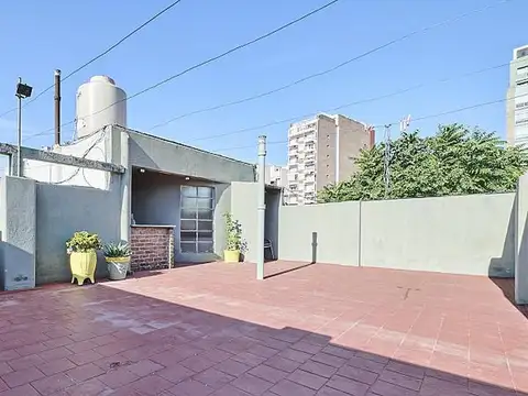 Departamento 3 ambientes PH Luminoso Buen estado con terraza en Palermo