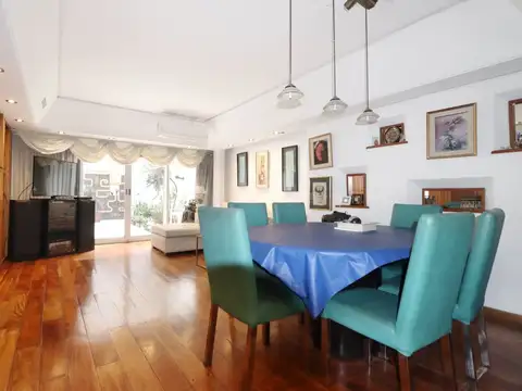 Casa en Venta en Flores, USD 465.000