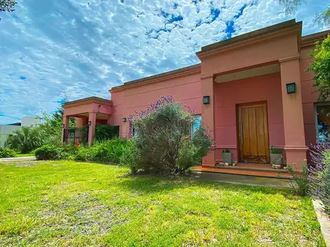 CASA EN FINCAS DE SAN VICENTE